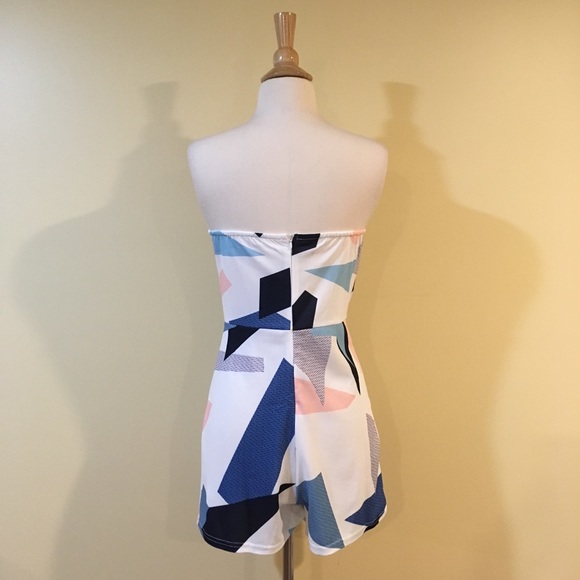 Strapless Stretchy Geometric Print Romper - Picture 6 of 6